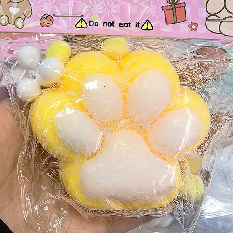 Squeezeable Cat Paw Relaxation Toy – Perfect Stress Relief Gift